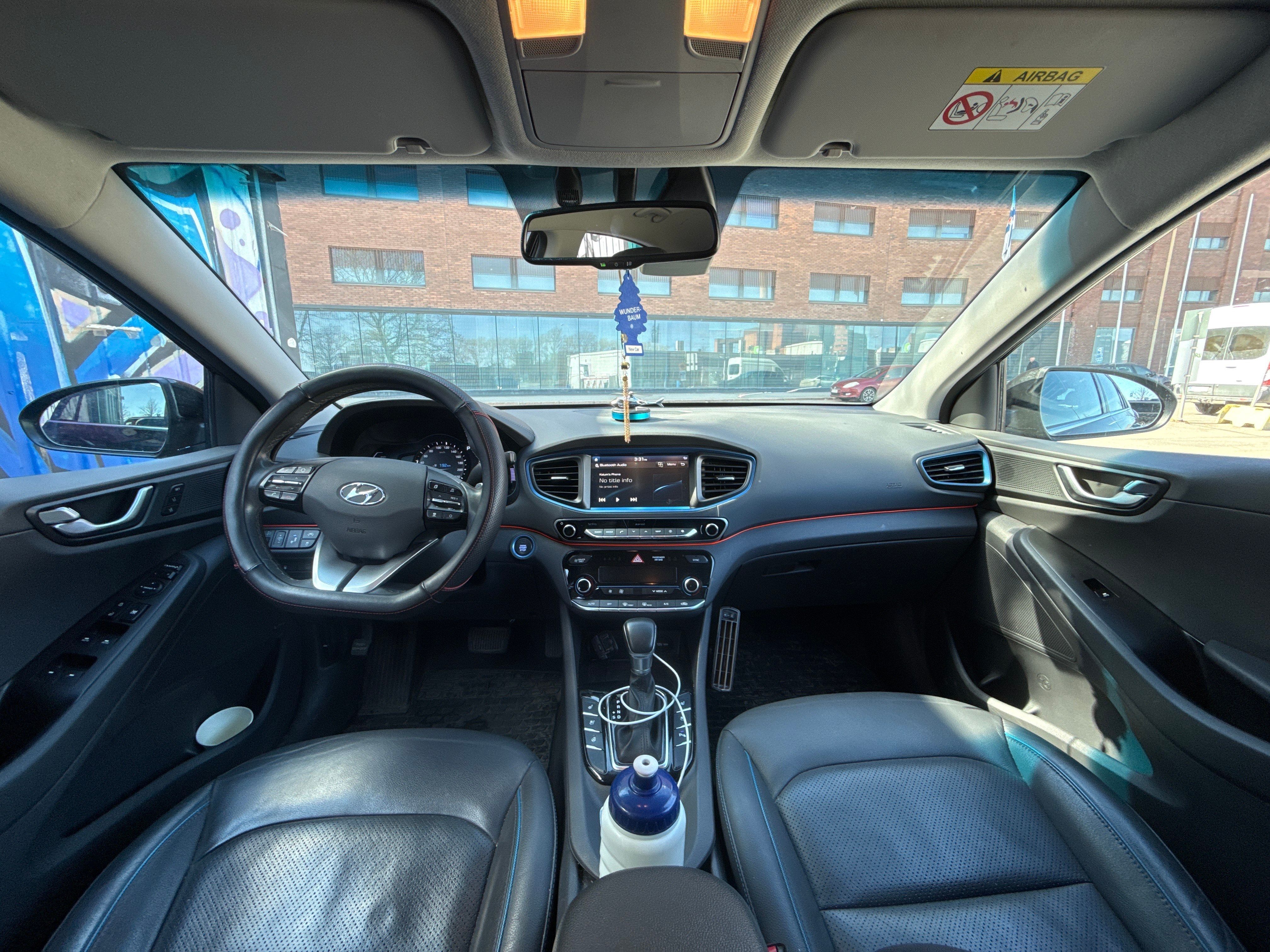 Vuokraa Hyundai Ioniq omistajalta KAIUM paikassa Helsinki hintaan 39 ...