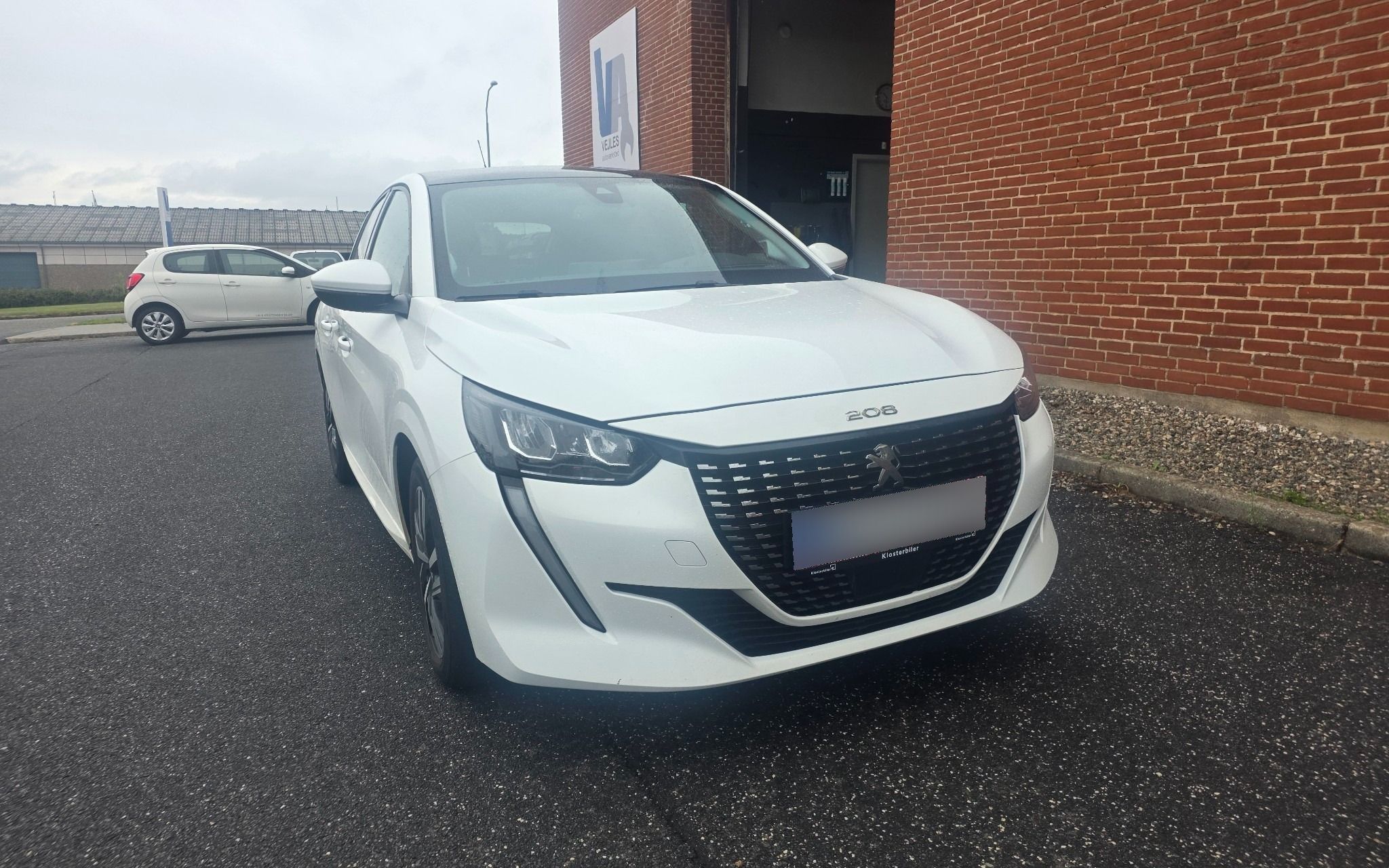 Peugeot 208